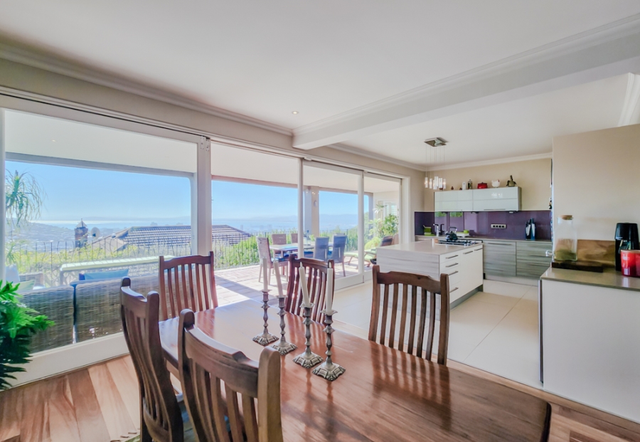 4 Bedroom Property for Sale in Oranjezicht Western Cape